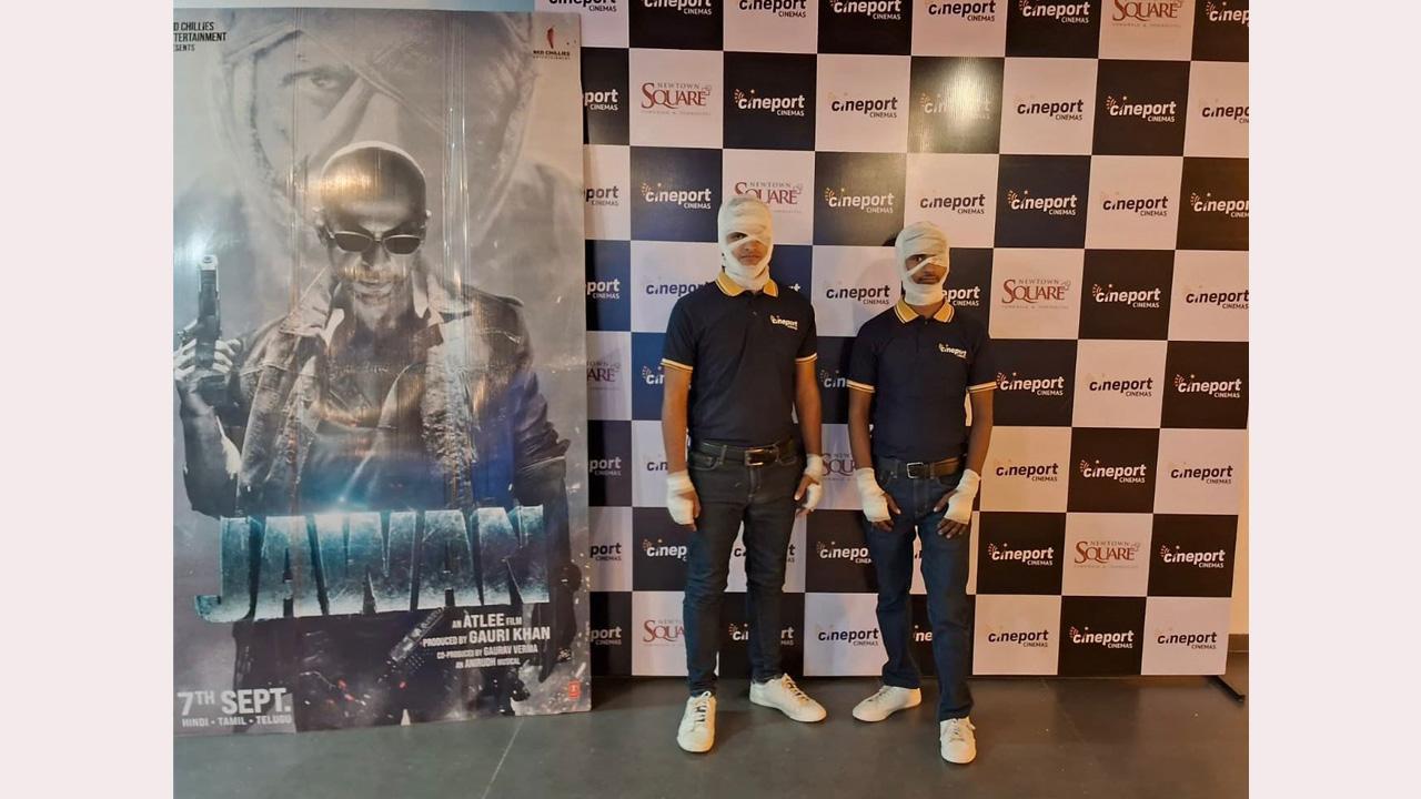Cineport Cinemas At Newtown Square Mall In New Gurugram Created Lot Of Buzz While Promoting Jawan In Its Own Unique Style