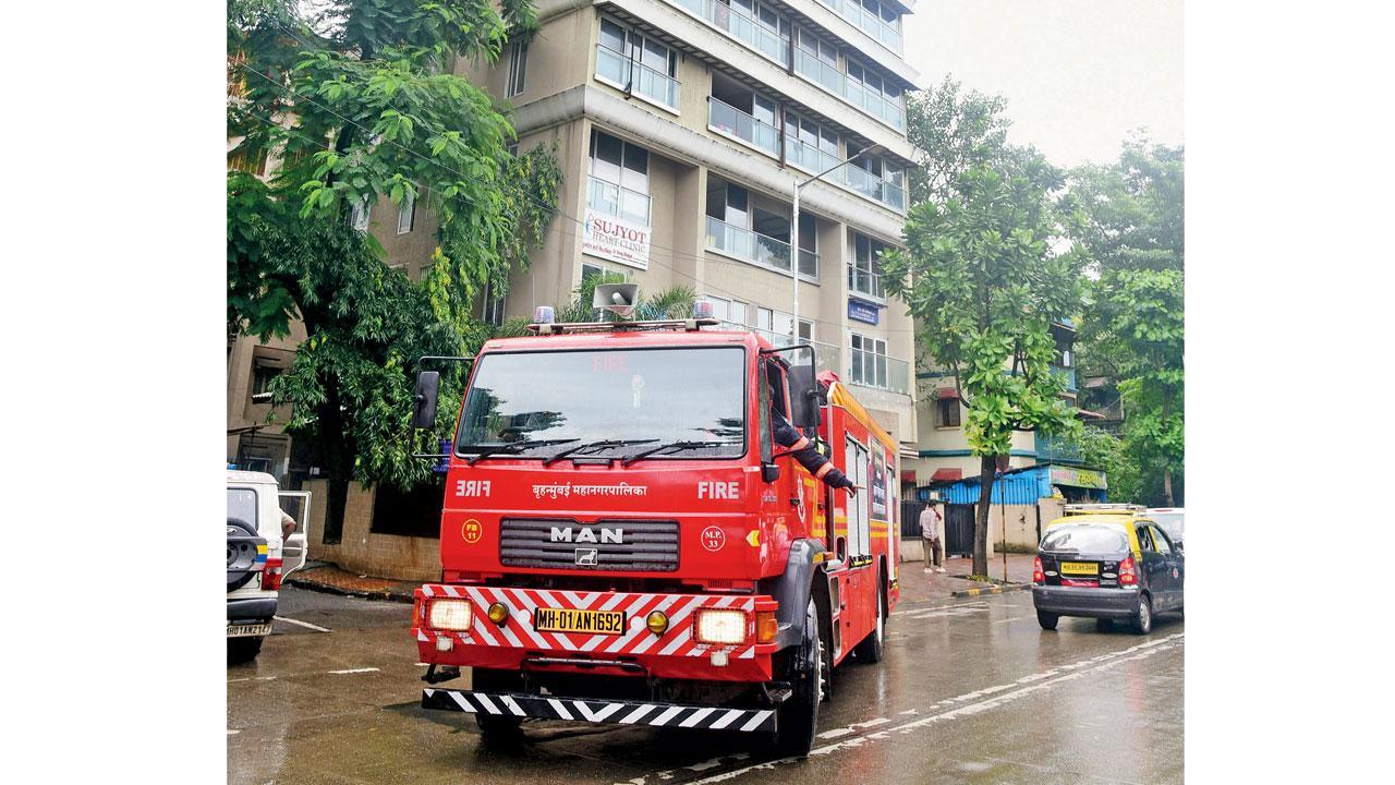 Mumbai: Renowned psychiatrist dies in Dadar building fire