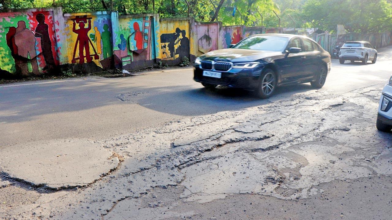 Mumbai: Dry August, 2 weeks to Ganpati, but why are roads still like this?