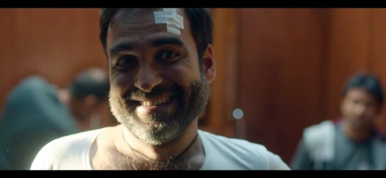  In the anthology film 'Ludo', Pankaj Tripathi played the role of a gangster named Sattu Bhaiya. His character added depth and humour to the movie