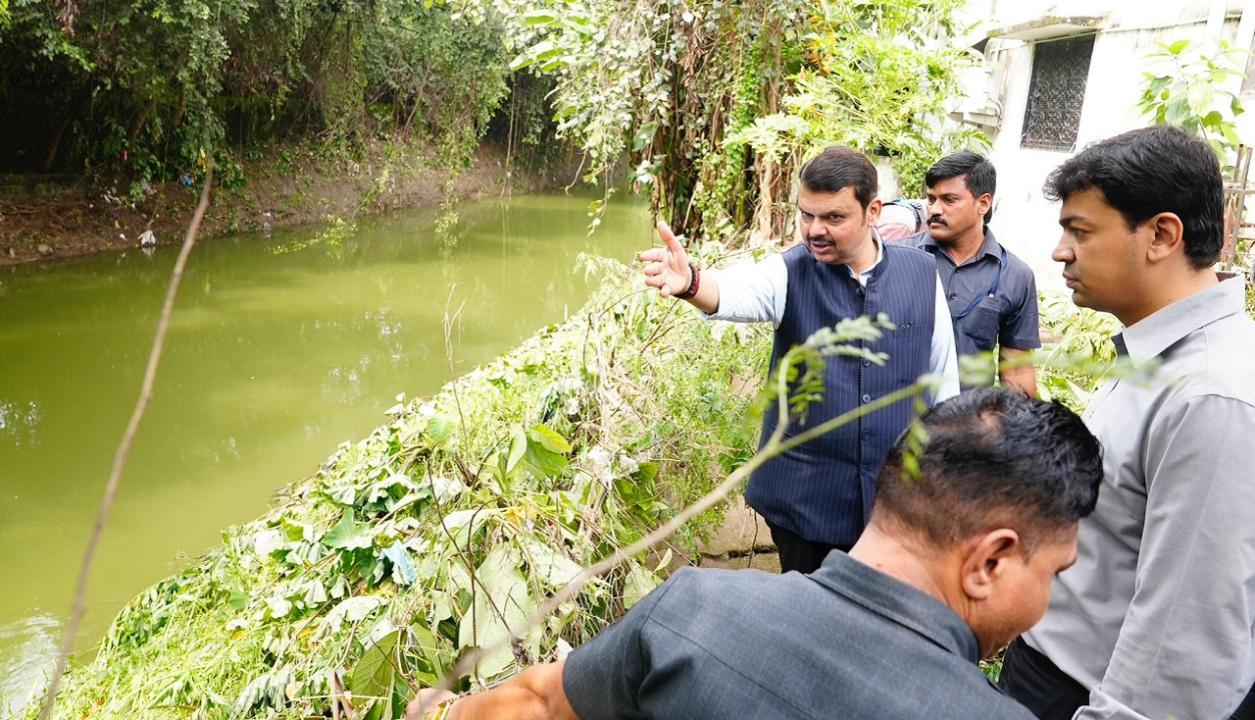 Nagpur rains: Devendra Fadnavis visits affected areas; says plans needed for Nag river, Ambazari lake