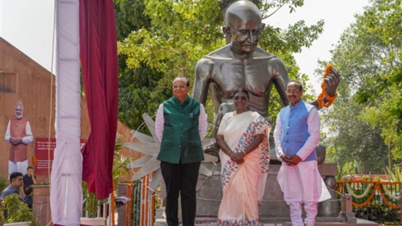 Addressing a gathering she said that from Nelson Mandela to Martin Luther King Jr and Barack Obama, accepted Gandhi's path of non-violence is path of development. 