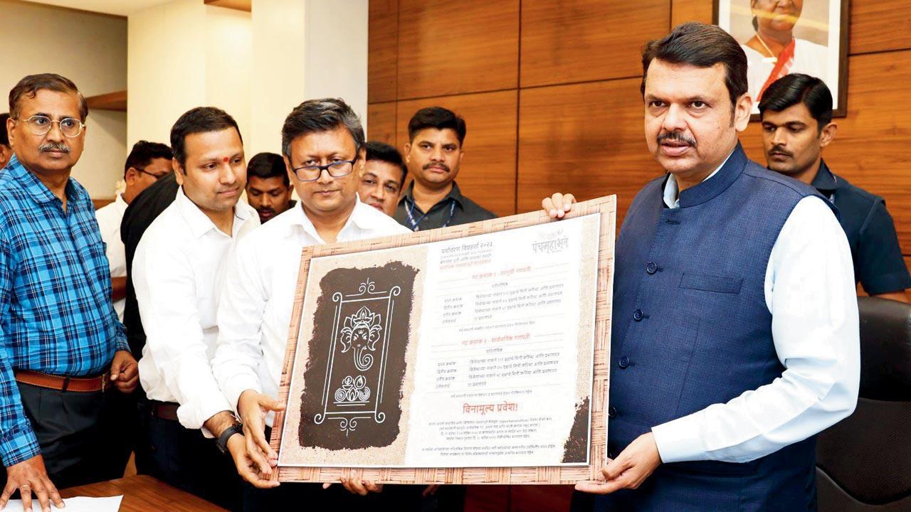 Mumbai: Ganesh idol contest winners get to plant mini forest