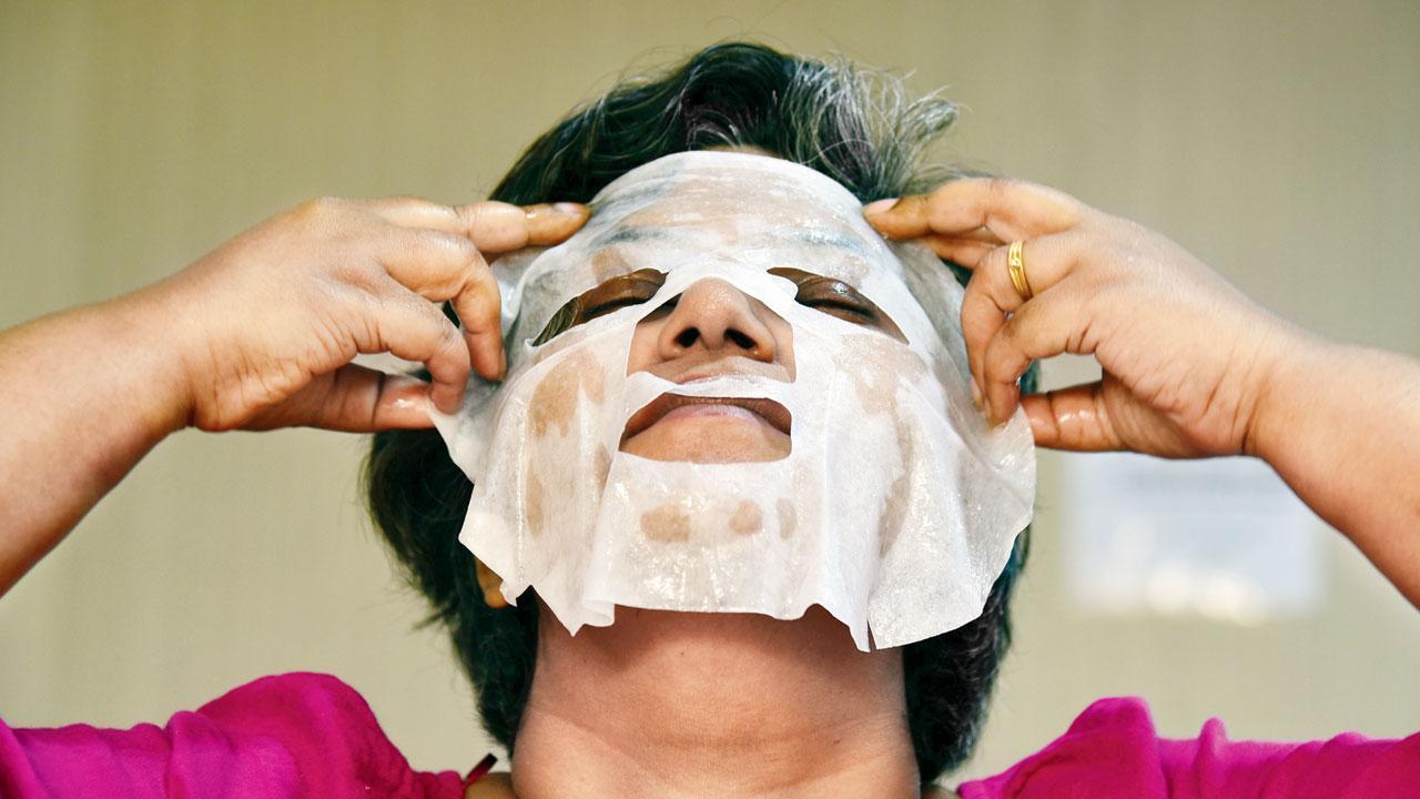 For those with flaky skin, here is a facial sheet mask for instant hydration