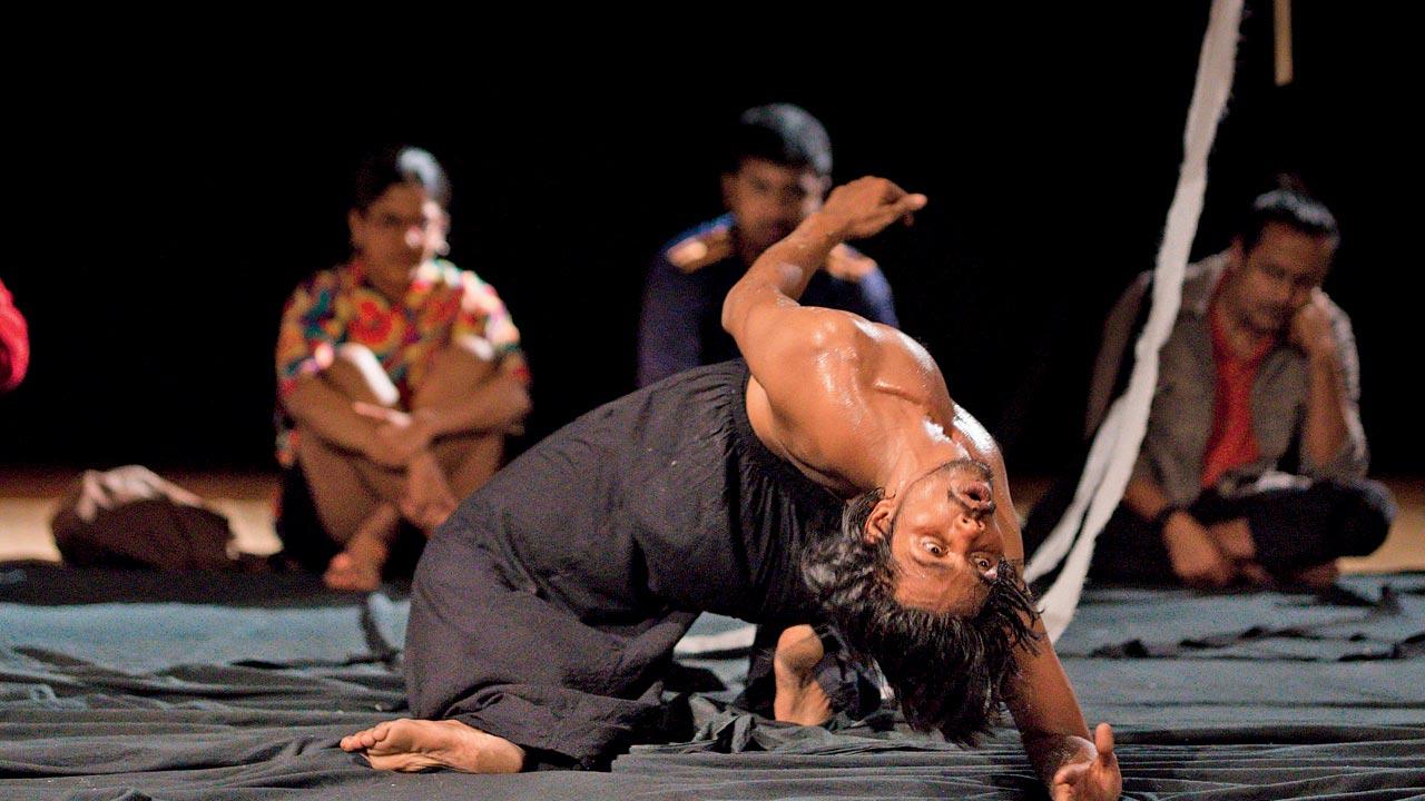 A few moments from the premier performance of Lost in Oscillation at Bengaluru’s Shoonya- Centre for Art and Somatic Practices in August. Pic Courtesy/Bharni Kumar