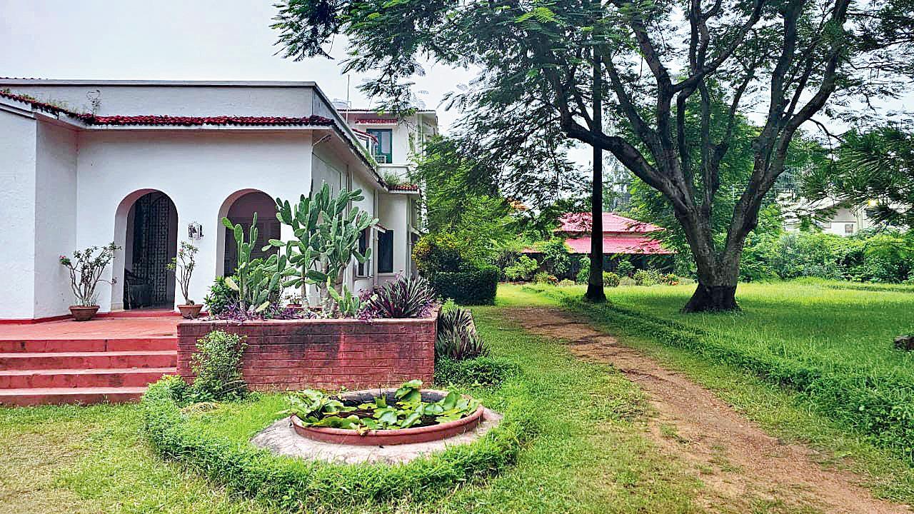 Mitali Homestays combines influences of the Bengal style with its terracotta-tiled terraces with those inspired by Mediterranean and Moroccan architecture