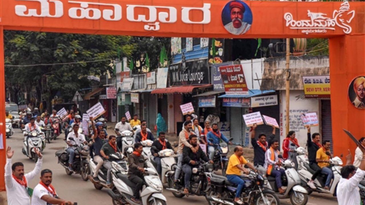Agitators blocked roads and staged protests in Bengaluru, Mysuru, Mandya, and Chamarajanagar, leading to traffic disruptions during the bandh.