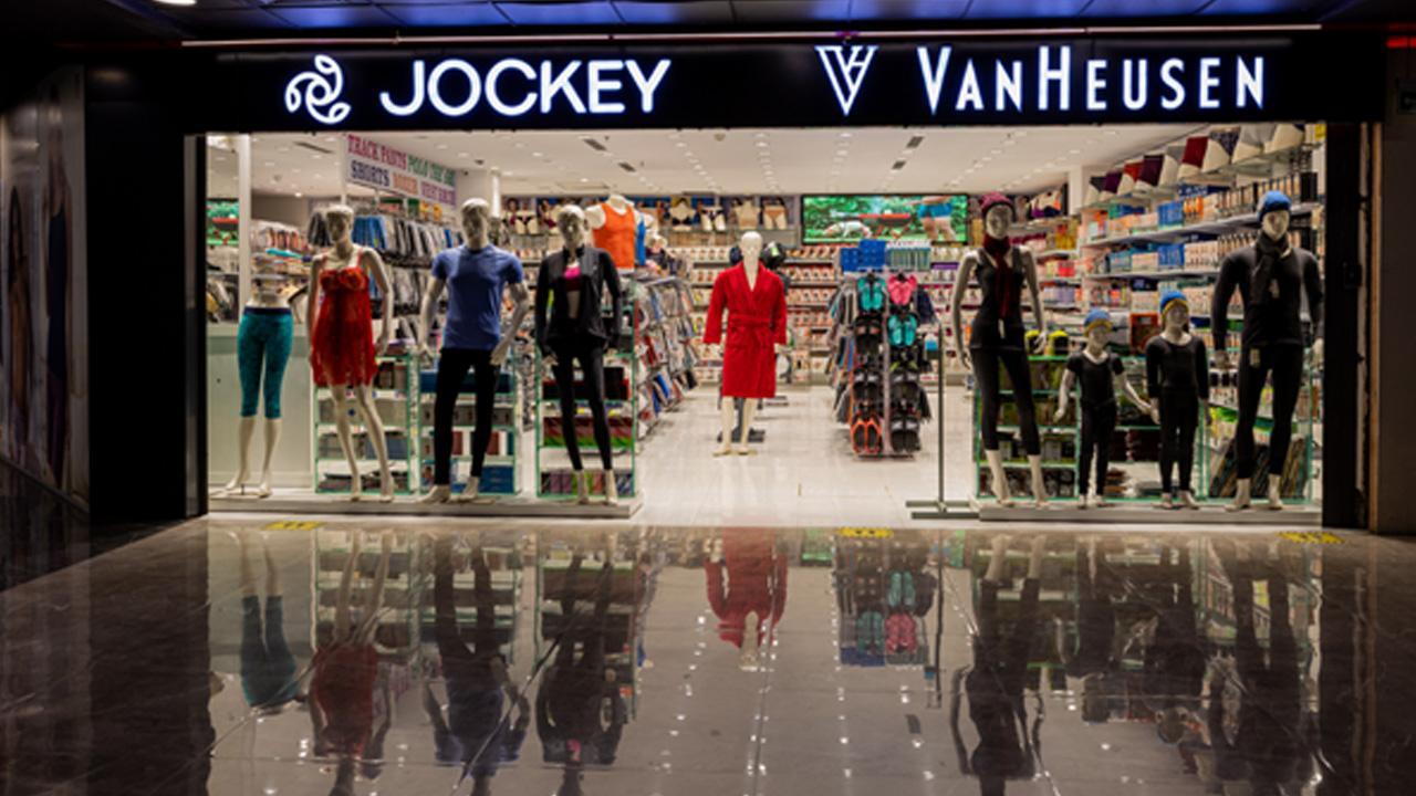 Shree Mahalasa & Co. Rapidly Emerges As A Giant Player Across Maharashtra & Gujarat In The Segment Of Leisurewear