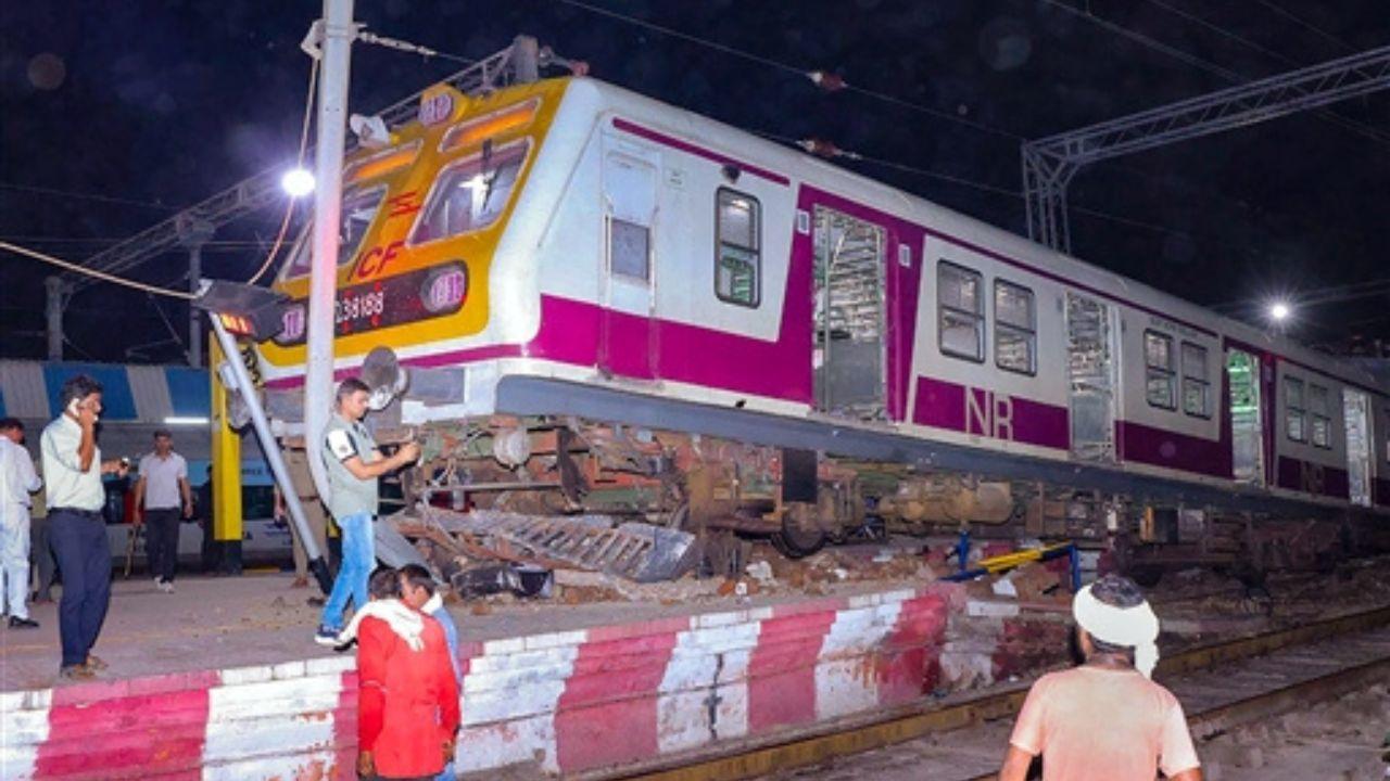 According to the officials from the Agra division, after all the passengers and the crew deboarded, the train rolled down the track and climbed onto the platform before coming to a halt.