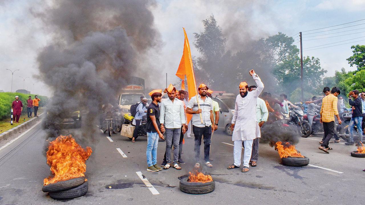 Maratha group calls for bandh in Thane today over Jalna lathi-charge