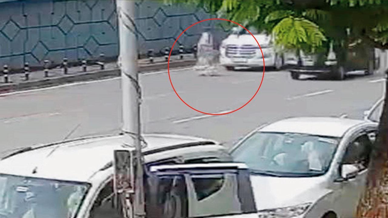 Mumbai: Motorist knocks down old woman, almost gets away posing as kind passer-by