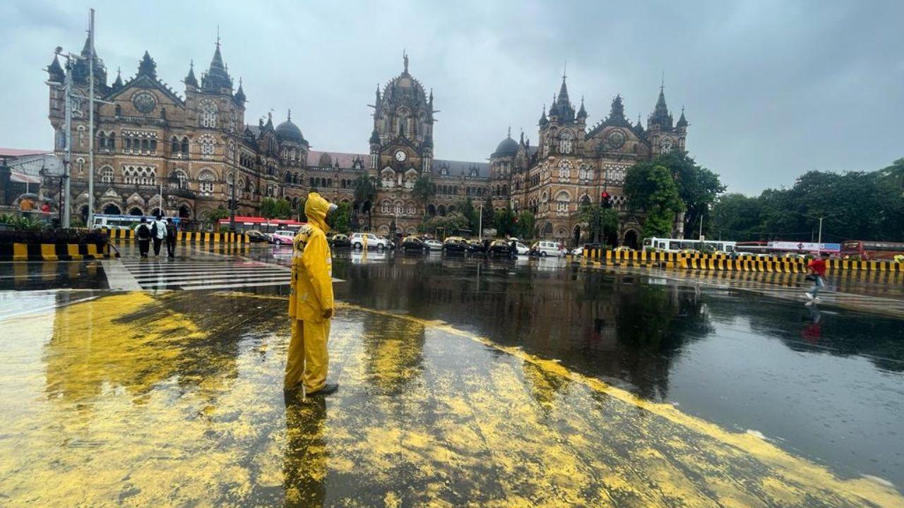 IN PHOTOS: Rains lash parts of Mumbai after a long dry spell