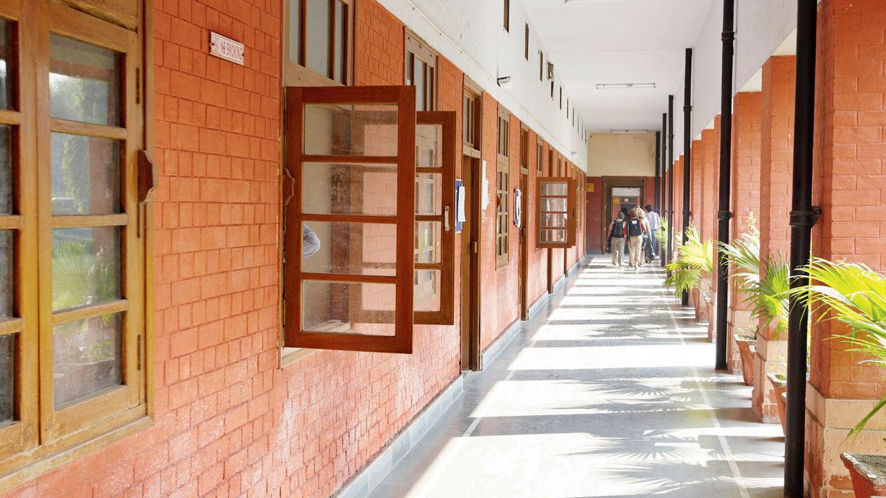 Maharashtra: Varsities to face music for missing NAAC deadline