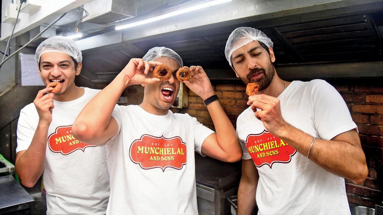 Chicken wings to onion rings: Check out comedian Rohan Joshi’s new cloud kitchen