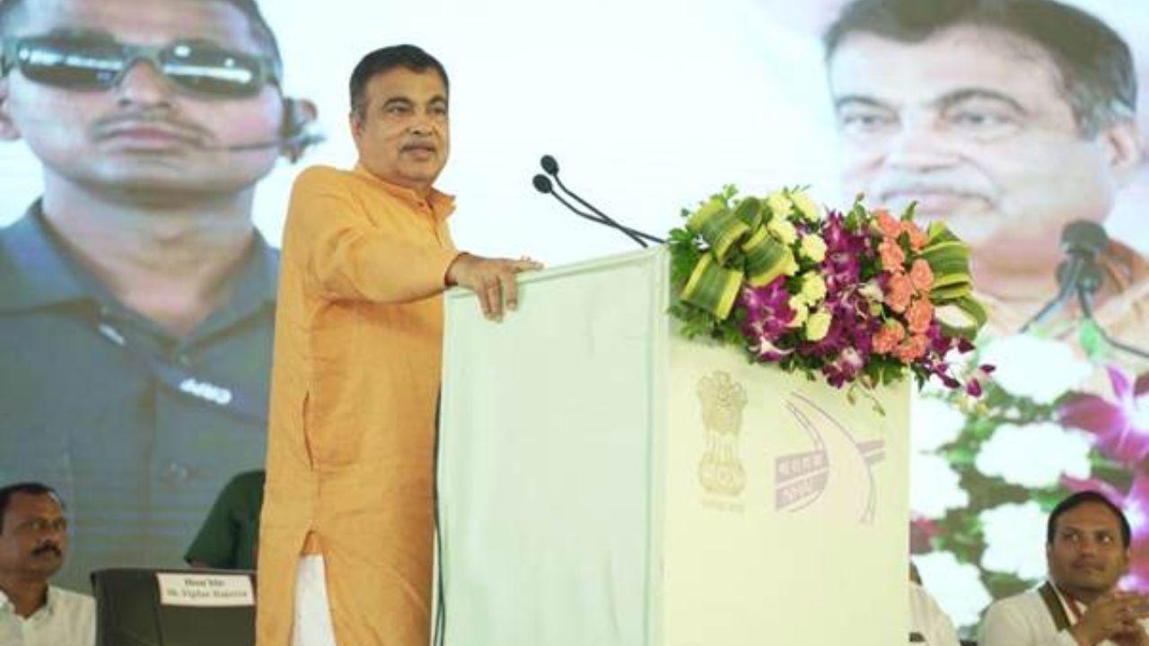 Union Minister Nitin Gadkari inaugurates Rs 3,695 crore NH projects in Washim