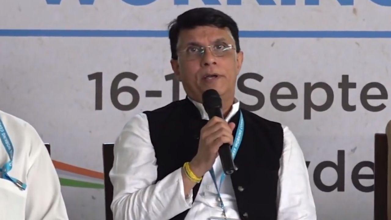 Congress denies blacklisting TV anchors, clarifies it is 'non-cooperation'