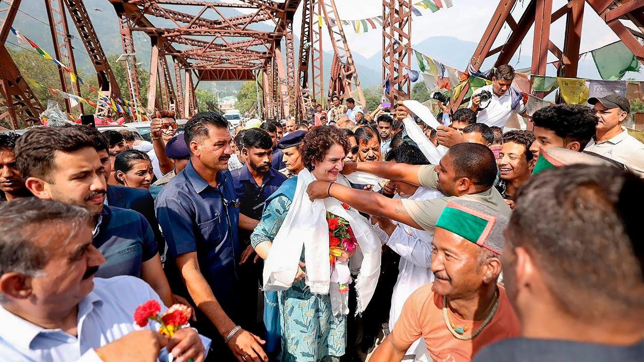 According to agency reports, on her way to Manali from Kully, the leader also visited the Sangam Bridge at Bhuntar which was damaged by over-flowing Beas river following heavy downpour in July.