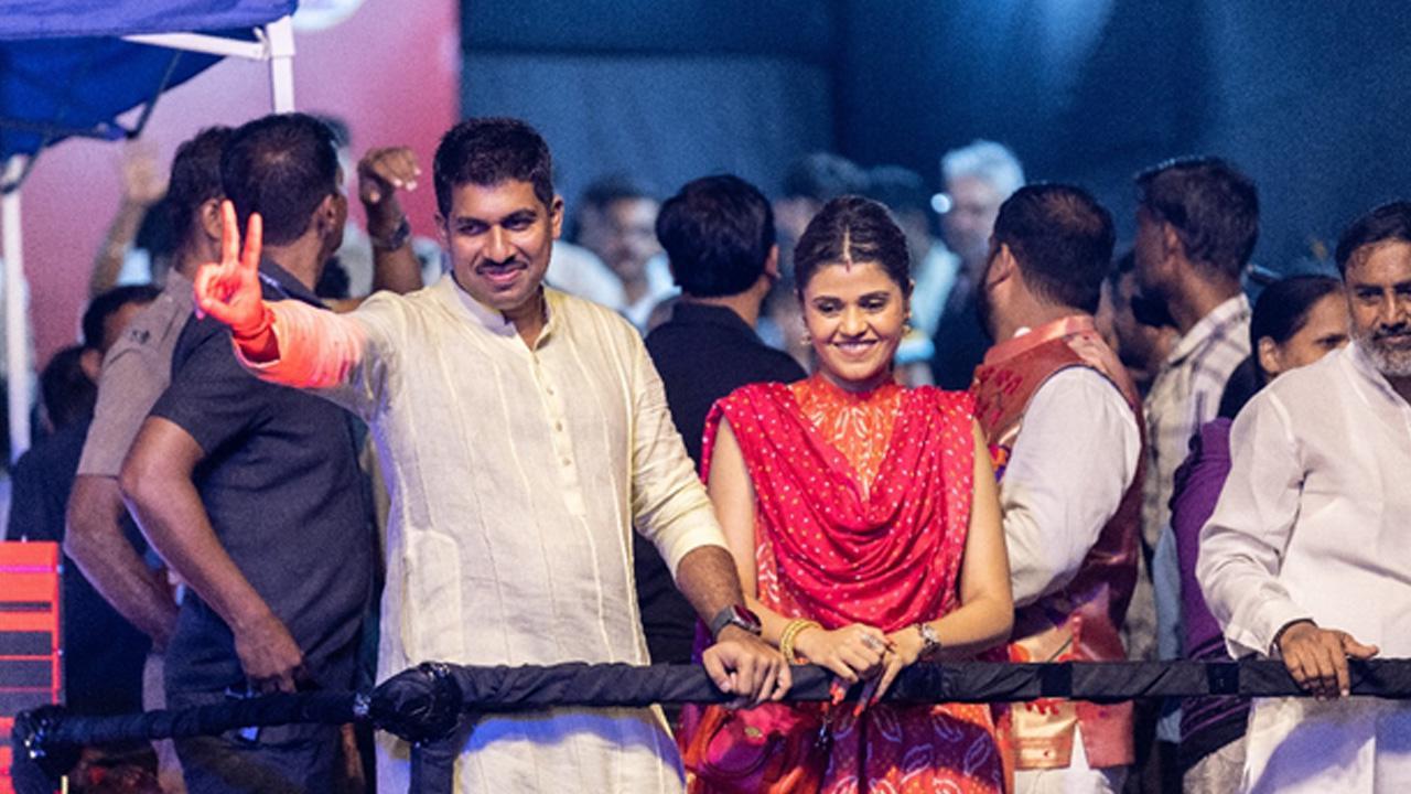 Punit Balan's Dahi Handi draws attention of Pune