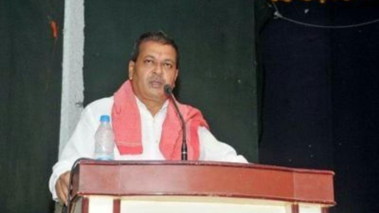 Mumbai: Cabbie held for dumping NCP MLA midway after quarrel