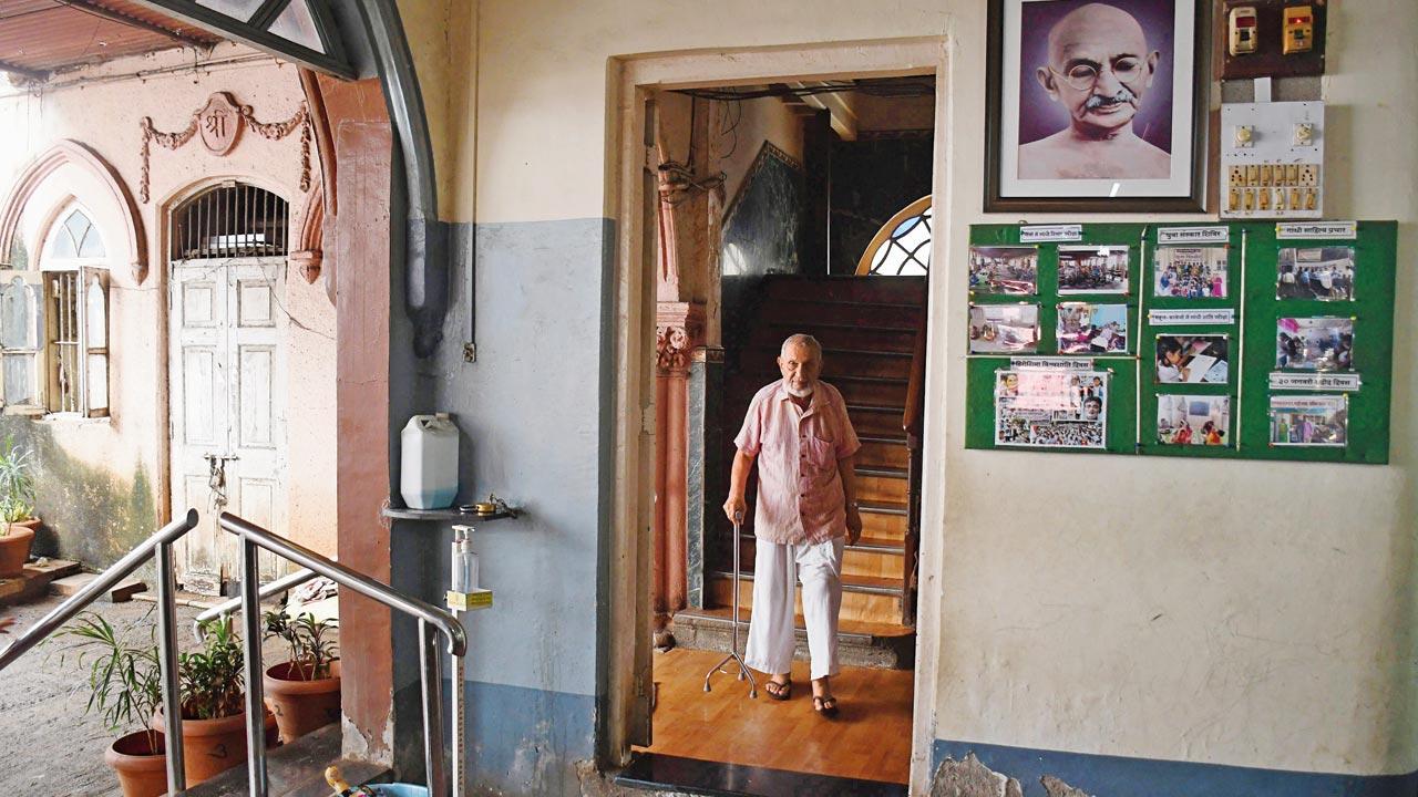 Tuslidas Somaiya on the second floor, dedicated to a small museum for Vinoba Bhave and his office-cum-home