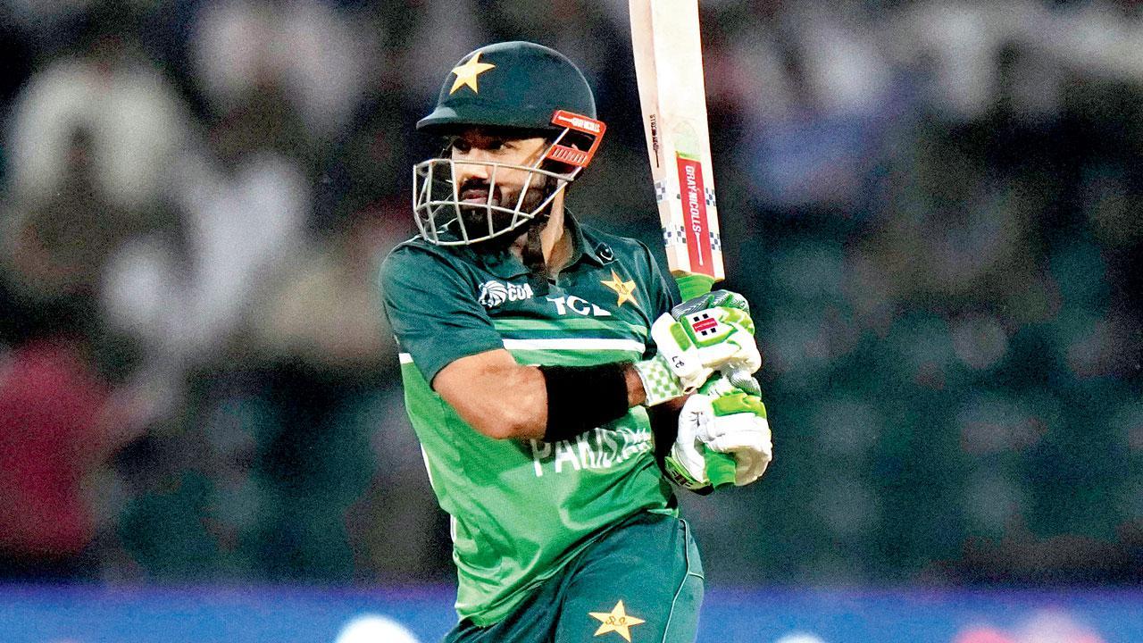 Asia Cup: Pakistan beat Bangladesh by seven wickets in Super 4 match