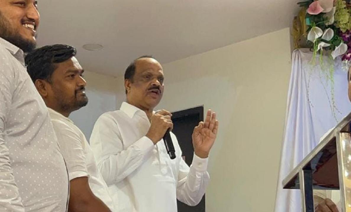 Sada Sarvankar says he was incited by Uddhav Thackeray, Sanjay Raut to attack Manohar Joshi's house in 2009
