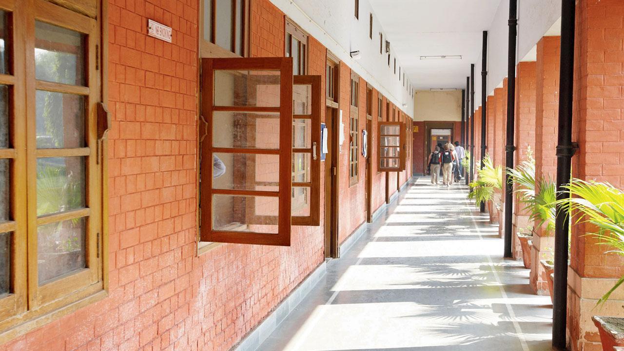 Maharashtra: Universities get Sept 7 deadline to report colleges flouting norms