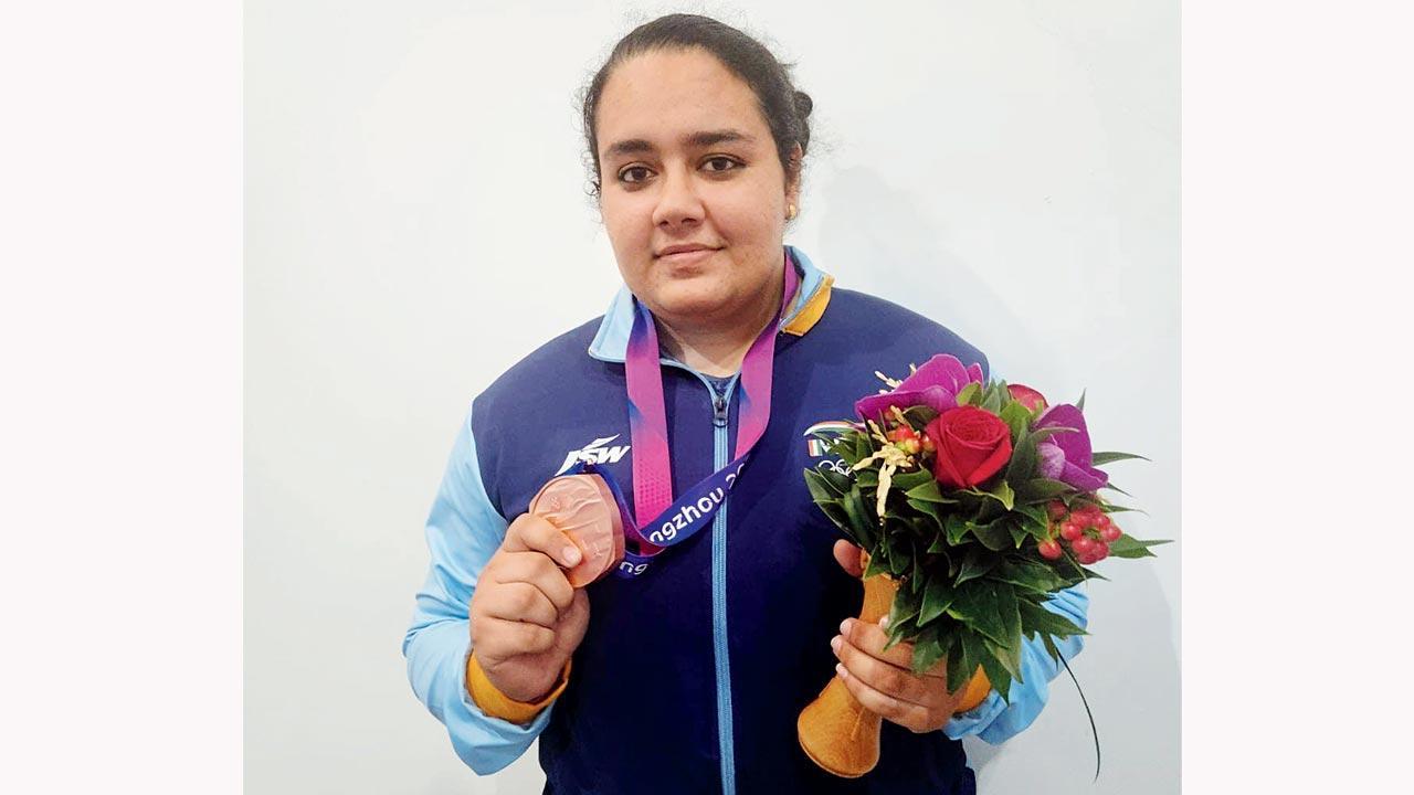 Shot putter Baliyan clinches India’s first athletics medal