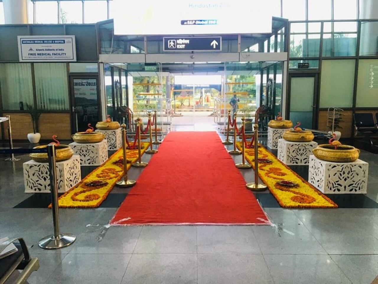 While the Leela Palace has made some magnificient arrangements for the couple's big day, the Udaipur airport has also been decked up to welcome the couple and their guests. Pictures from Udaipur airport has now surfaced on social media