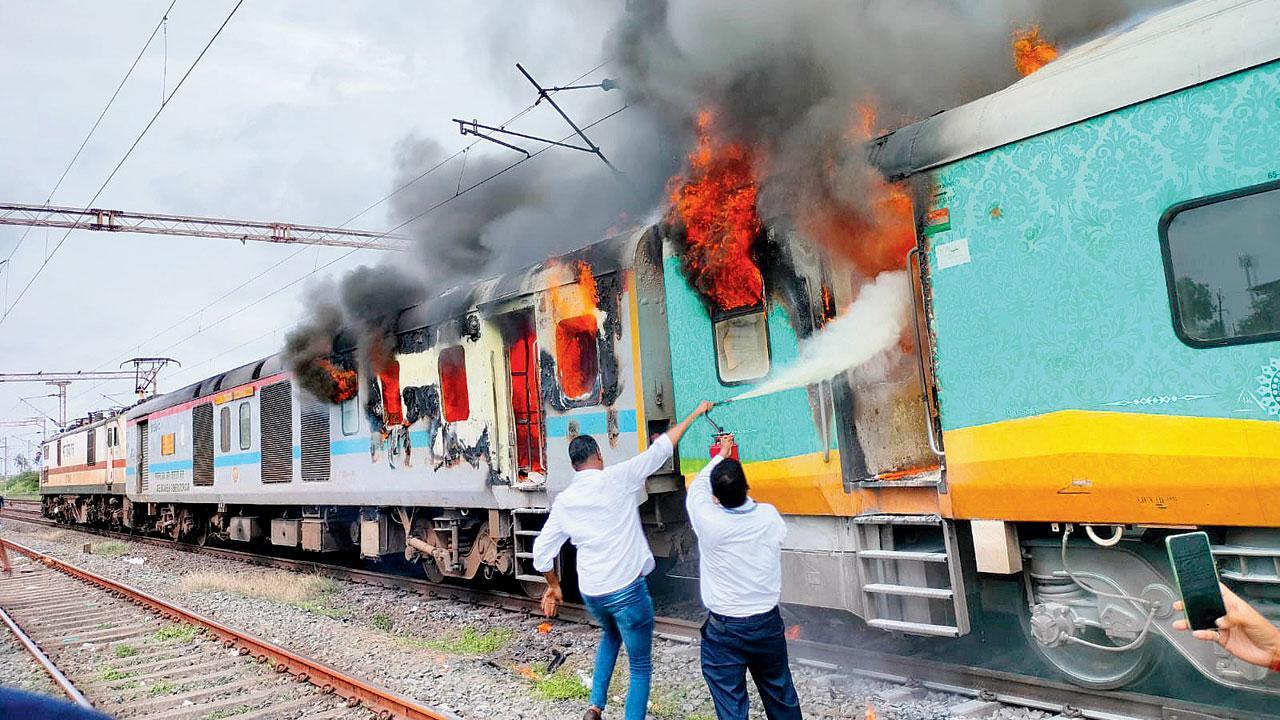 Passenger train catches fire near Valsad, no casulties