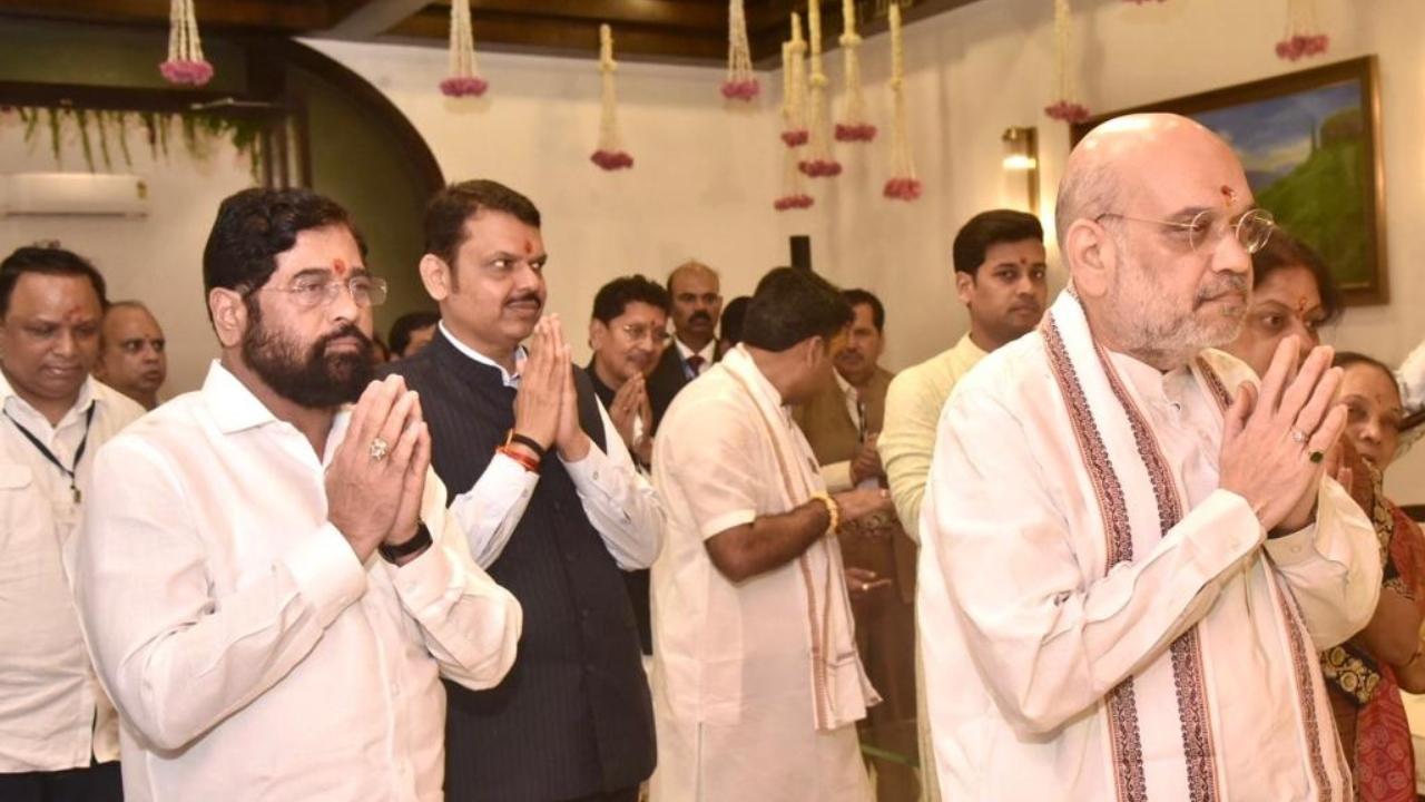 Ganeshotsav: Amit Shah reaches residences of CM Shinde, Fadnavis; visits Lalbaugcha Raja