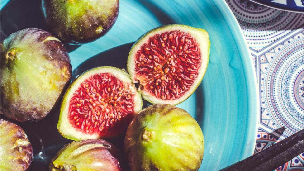 Elevate your fitness goals with a fruity dose of Anjeer