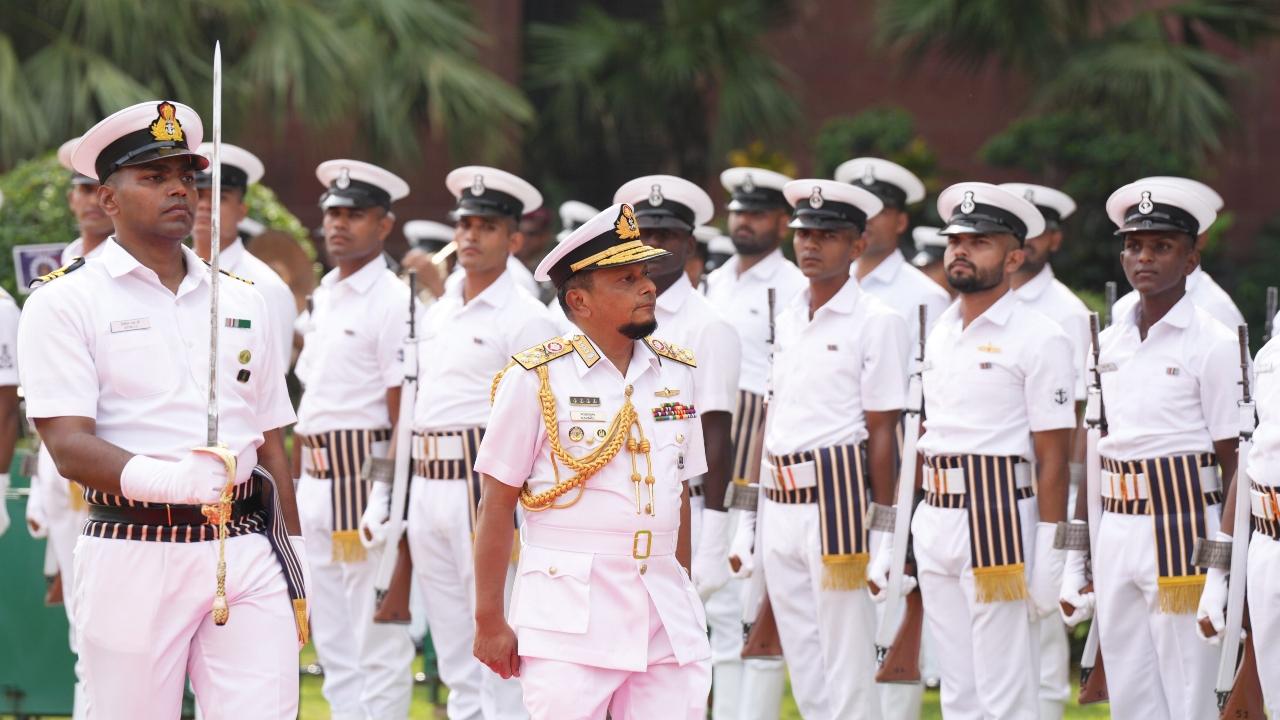 Chief of the Naval Staff Admiral R Hari Kumar received his Bangladesh counterpart Admiral Mohammad Nazmul Hassan at the South Block.