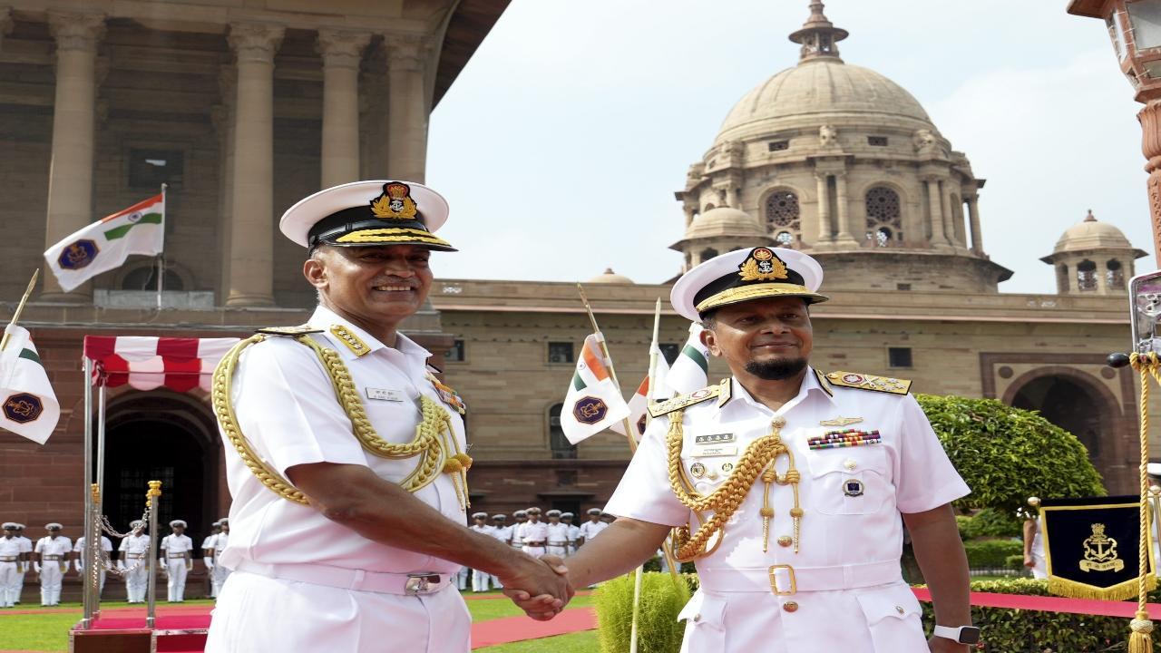 Bangladesh's Chief of Naval Staff Admiral Mohammad Nazmul Hassan was accorded a guard of honour at South Block here on Wednesday. Photos/PTI