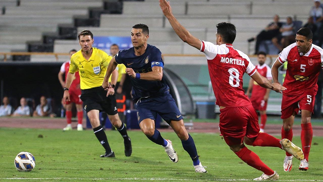 Cristiano Ronaldo receives huge welcome from fans in Iran ahead of ACL clash