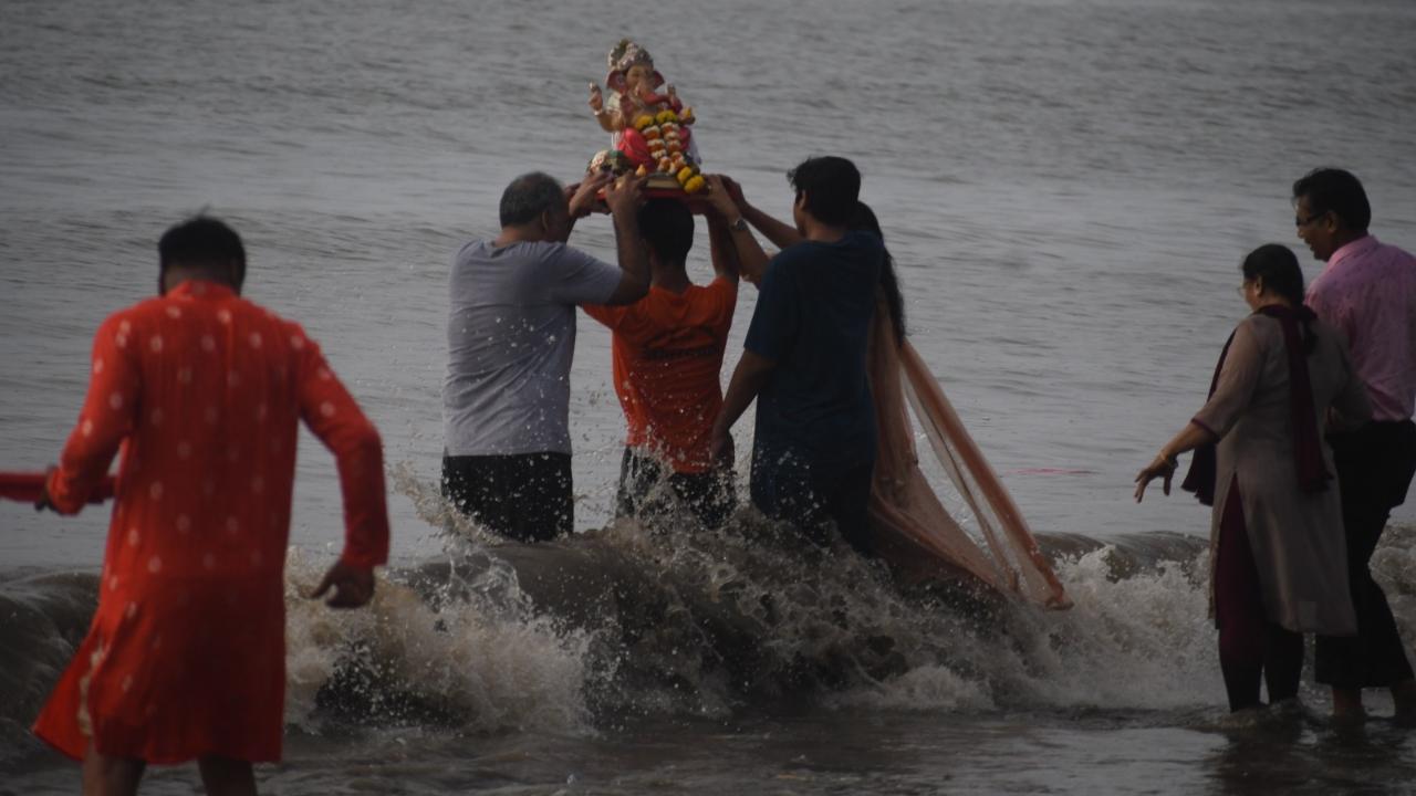 The 10-day Ganeshotsav began in Mumbai and other parts of Maharashtra on Tuesday, with the installation of idols of the elephant-headed God in various shapes and sizes at several households and in pandals against the backdrop of decorations based on themes ranging from Chandrayaan-3 to Ayodhya's Ram Mandir. The festival will end on Anant Chaturdashi on September 28