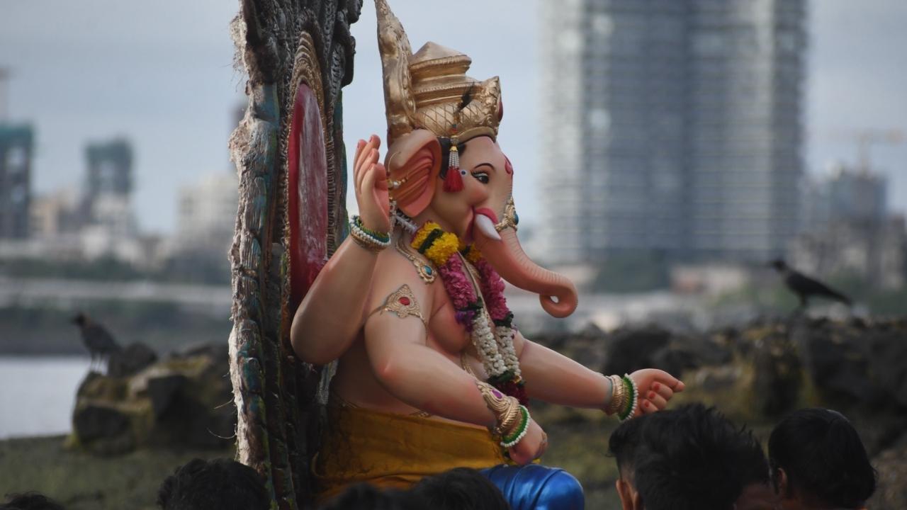 Mumbai Police deploys robust security measures for Anant Chaturdashi and Eid-e-Milad processions