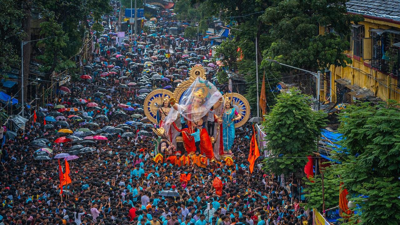 People will be allowed to take darshan of the deity at pandals after the puja is performed as per the muhurat, an organiser said. A total of 2,729 'sarvajanik Ganeshotsav mandals' have been permitted to organise public Ganesh festivities by erecting 'pandals'