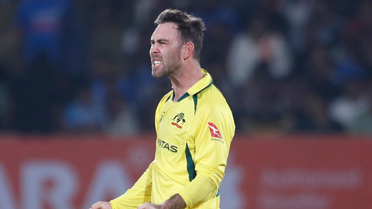 IND vs AUS 3rd ODI: Indian middle-order crumbles as Australia record consolation win