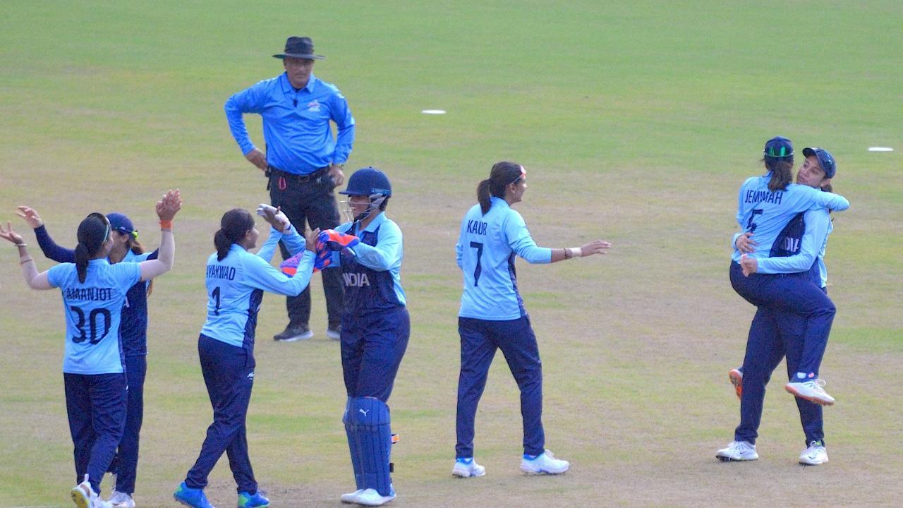Titas wipes out Lankans as India earn country's second Asian Games gold