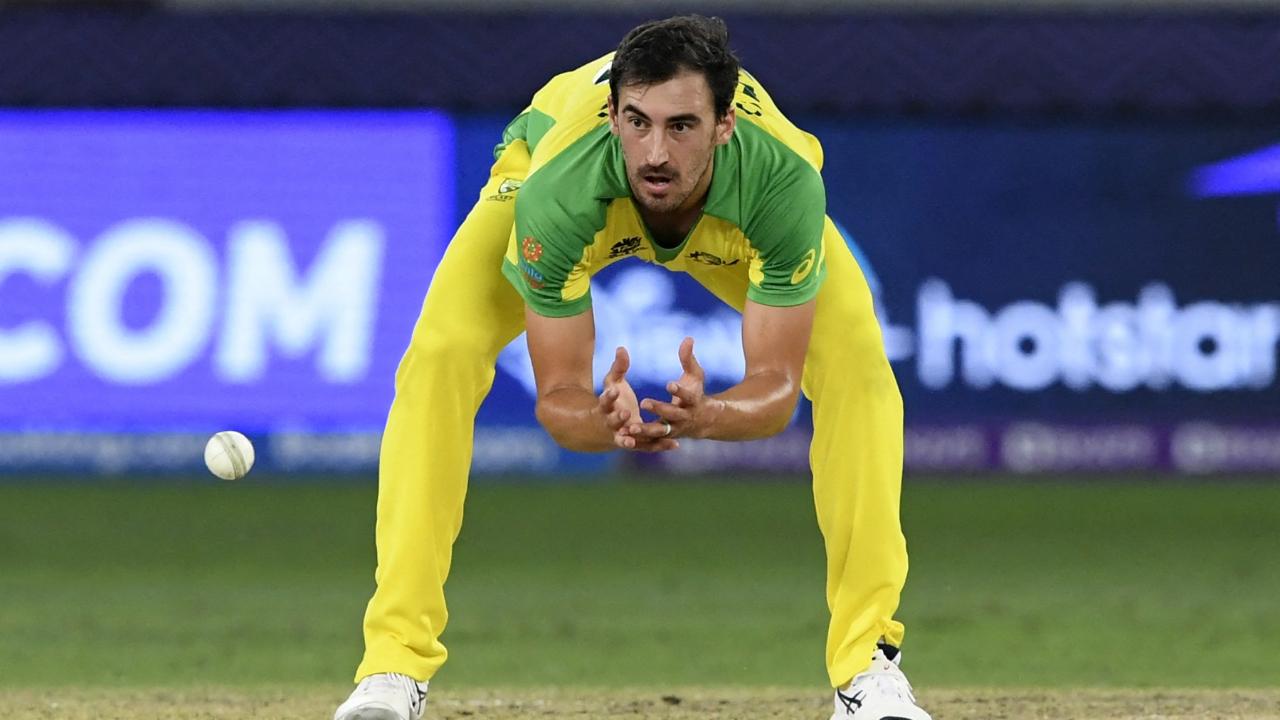 In 2015, the Australian speedster played 13 IPL matches in which he bowled 258 balls leaking 291 runs. He picked 20 wickets which included 1 four-wicket haul. His best bowling figures were 4 wickets for 15 runs against Kings XI Punjab