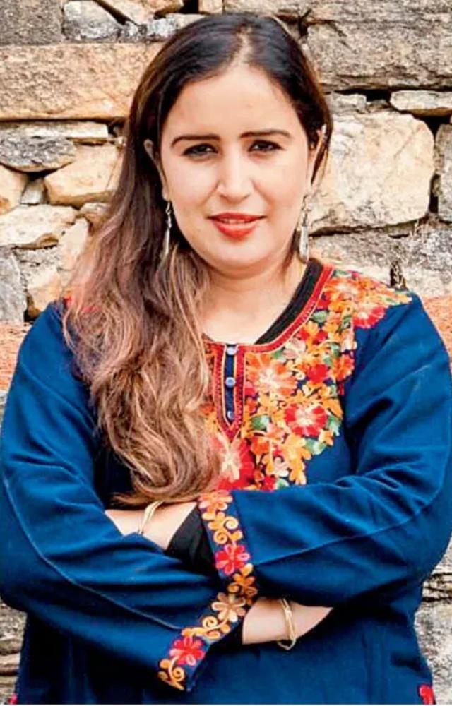 Kanak By Sherry
Till: October 1; 12 pm to 7 pm
Log on to: @kanakbysherry
Call: 9920622379 (to pre-order)
Cost: Rs 1,500 (approximate cost for two)