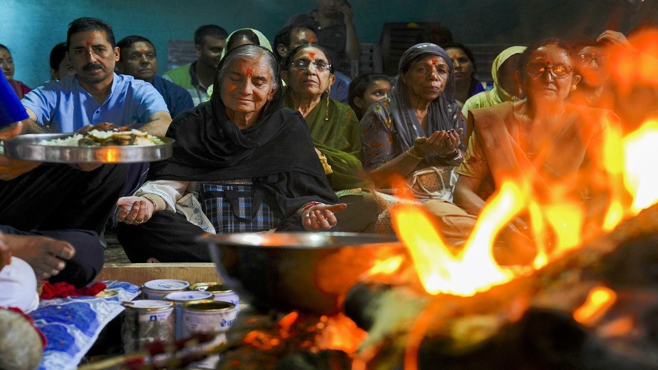 In Pics: Kashmiri pandits celebrate Ganesh Chaturthi