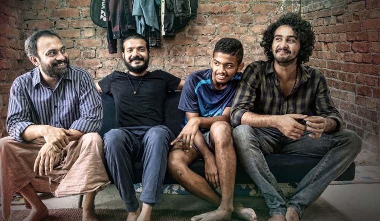 Kumbalangi Nights (2019)
Saji, Bonny, Bobby and Franky are siblings who mostly do not get along. However, a series of events forces them to keep their animosity aside and support each other