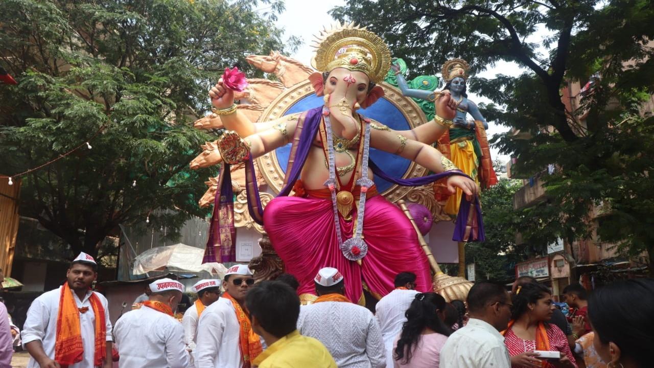 In Photos: Idol immersion processions begin in Mumbai