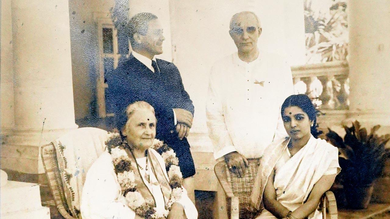Dr Maria Montessori (seated left), Mario Montessori (behind) with Rukmini Devi and George Arundale in Adyar