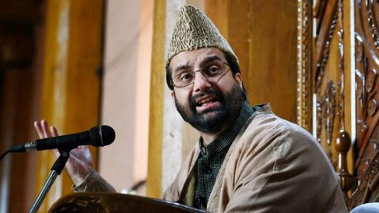 Former J&K CMs Omar, Mehbooba welcome Mirwaiz’s release from house detention after four years