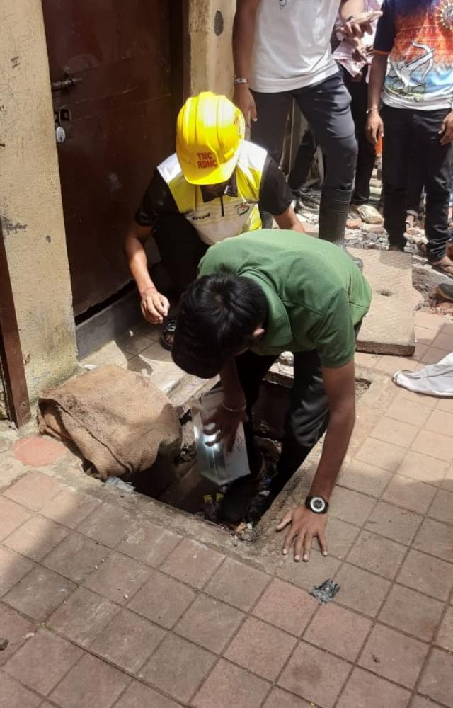 On Tuesday afternoon, the RDMC received a call about a monitor lizard being spotted stuck in a small drain near Padwal Nagar, Wagle Estate of Thane