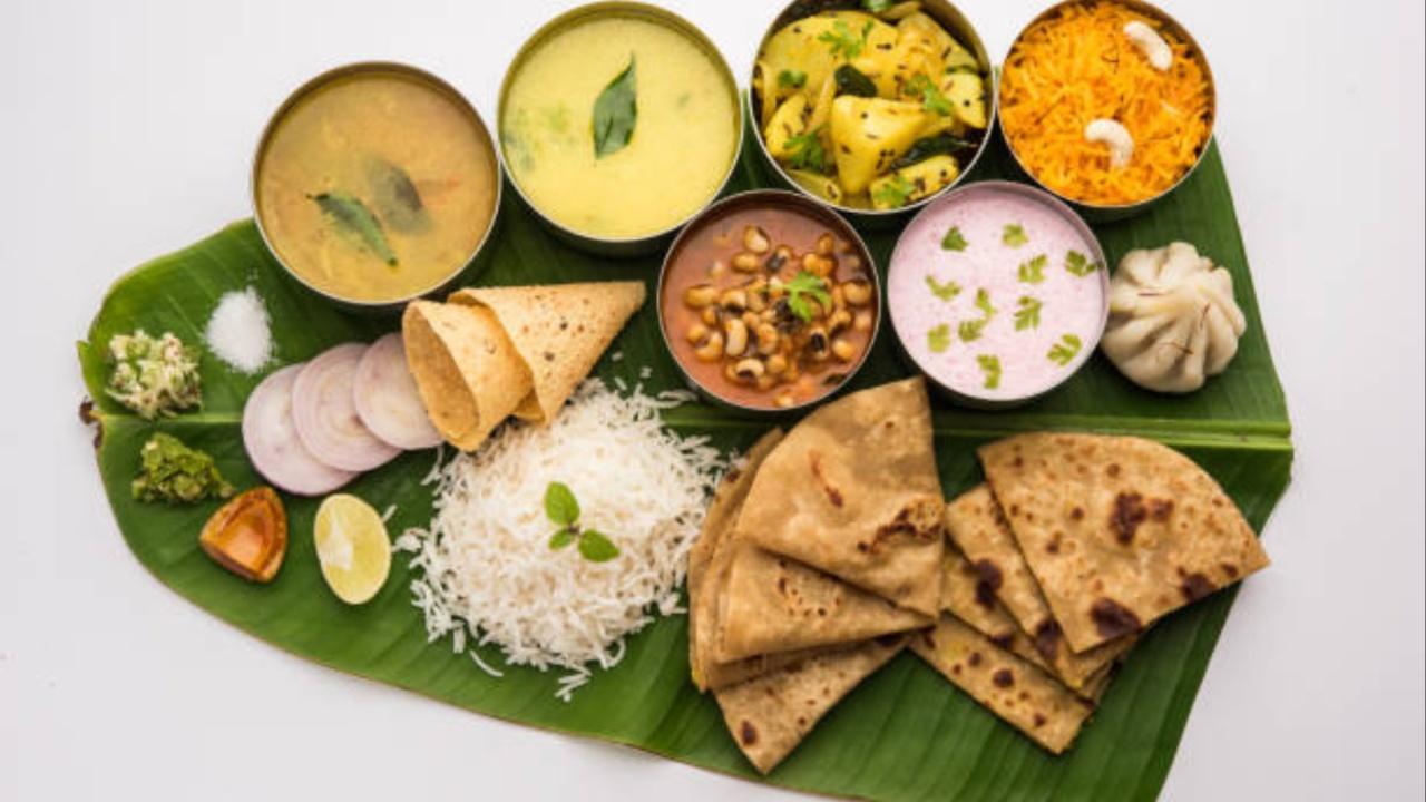 What is Mumbai cooking for Naivedya platter?