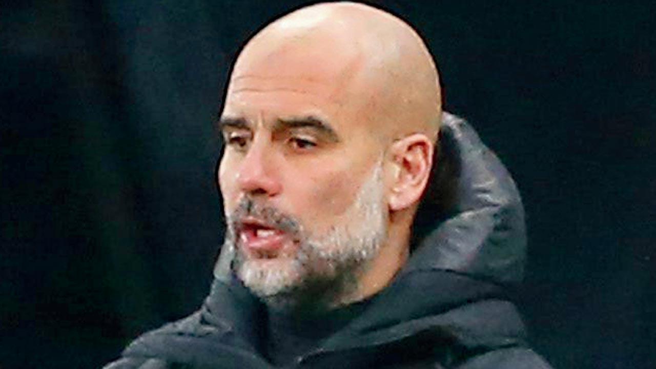 Guardiola returns to Manchester City after recovering from back surgery